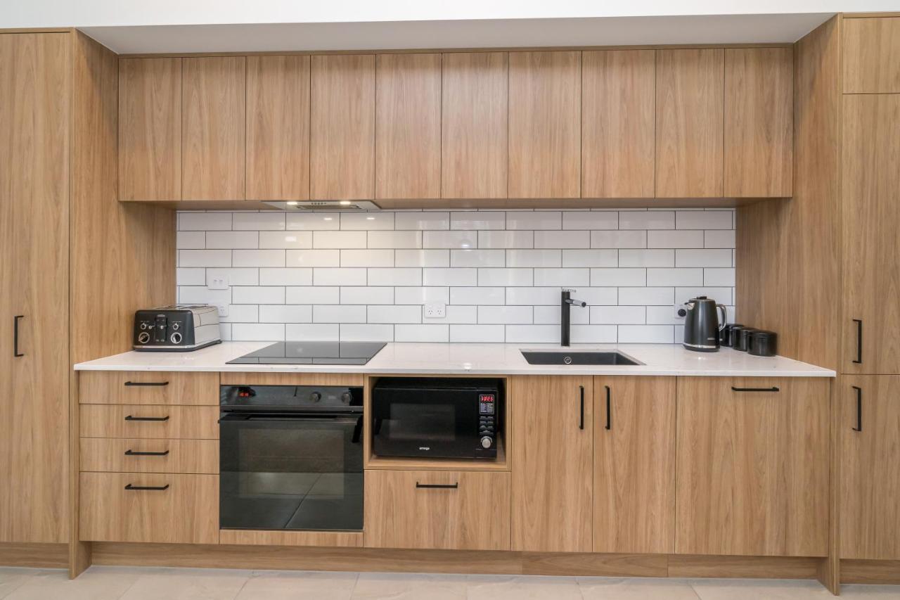 Inner City Executive Living On Stuart Street Dunedin Exterior photo